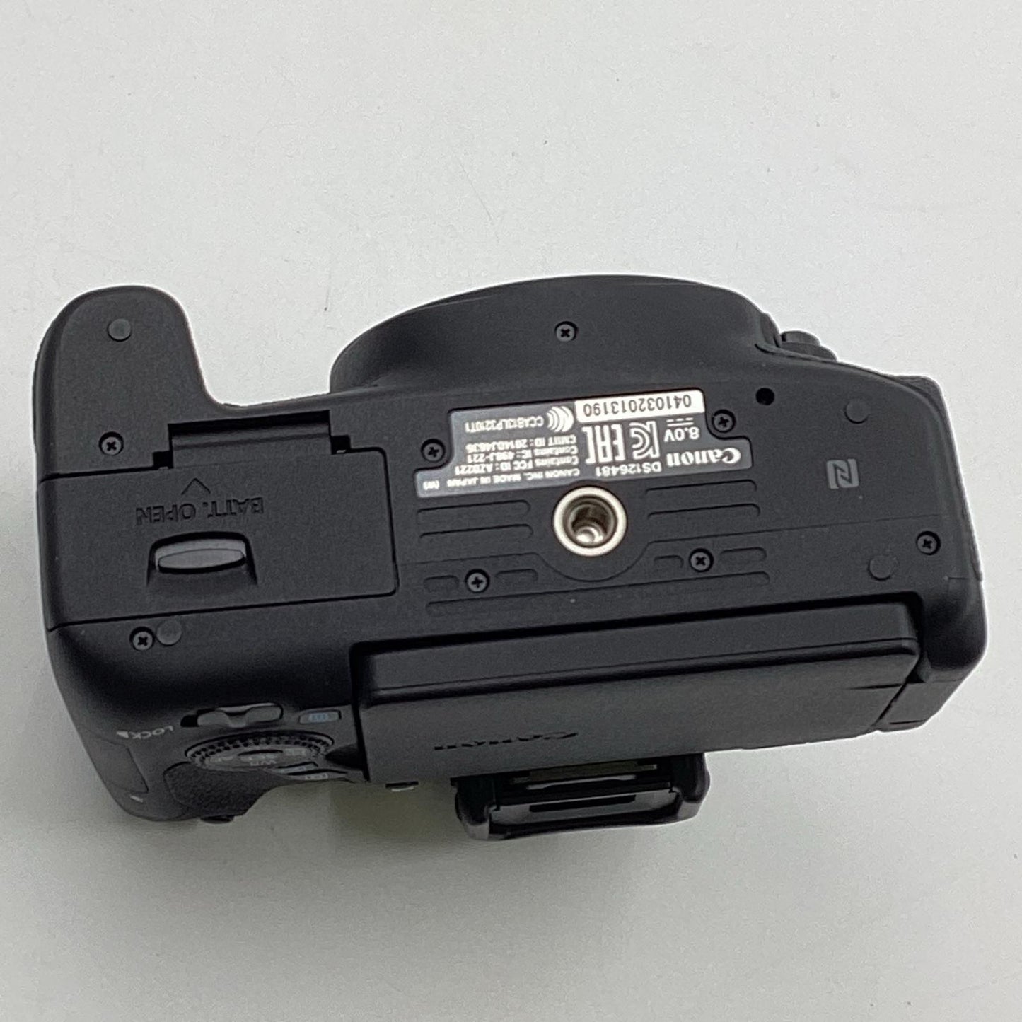 【全額返金保証】【最速発送】Canon デジタル一眼 EOS 8000D ボディ ブラック 超美品 動作確認済