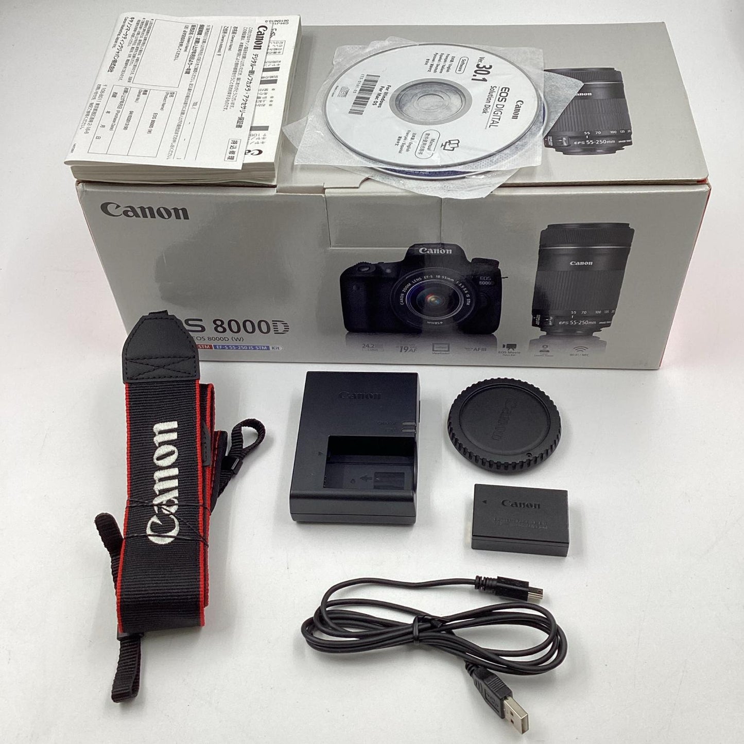 【全額返金保証】【最速発送】Canon デジタル一眼 EOS 8000D ボディ ブラック 超美品 動作確認済