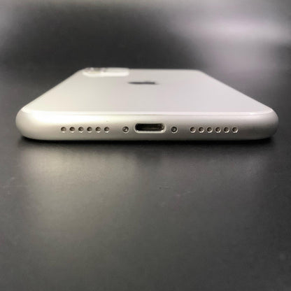 【全額返金保証】【最速発送】Apple iPhone iPhone 11 64GB ホワイト SIMフリー 動作確認済 85%