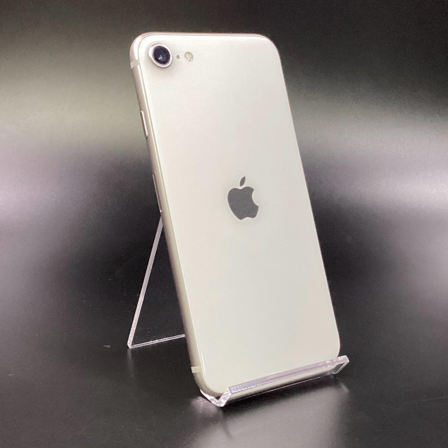 【全額返金保証】【最速発送】Apple iPhone iPhone SE（第3世代） 64GB スターライト Softbank 白ロム 動作確認済 74%