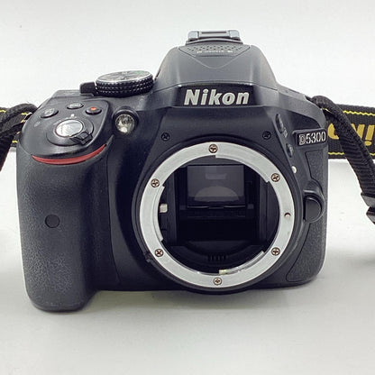 【全額返金保証】【最速発送】Nikon デジタル一眼 D5300 ボディ ブラック 動作確認済