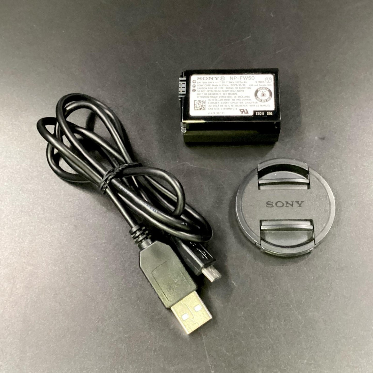 【全額返金保証】【最速発送】Sony デジタル一眼 α5100 ILCE-5100L パワーズームレンズキット ホワイト 動作確認済