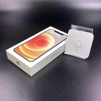 【全額返金保証】【最速発送】Apple iPhone iPhone 12 64GB ホワイト docomo SIMフリー 白ロム 動作確認済 84%