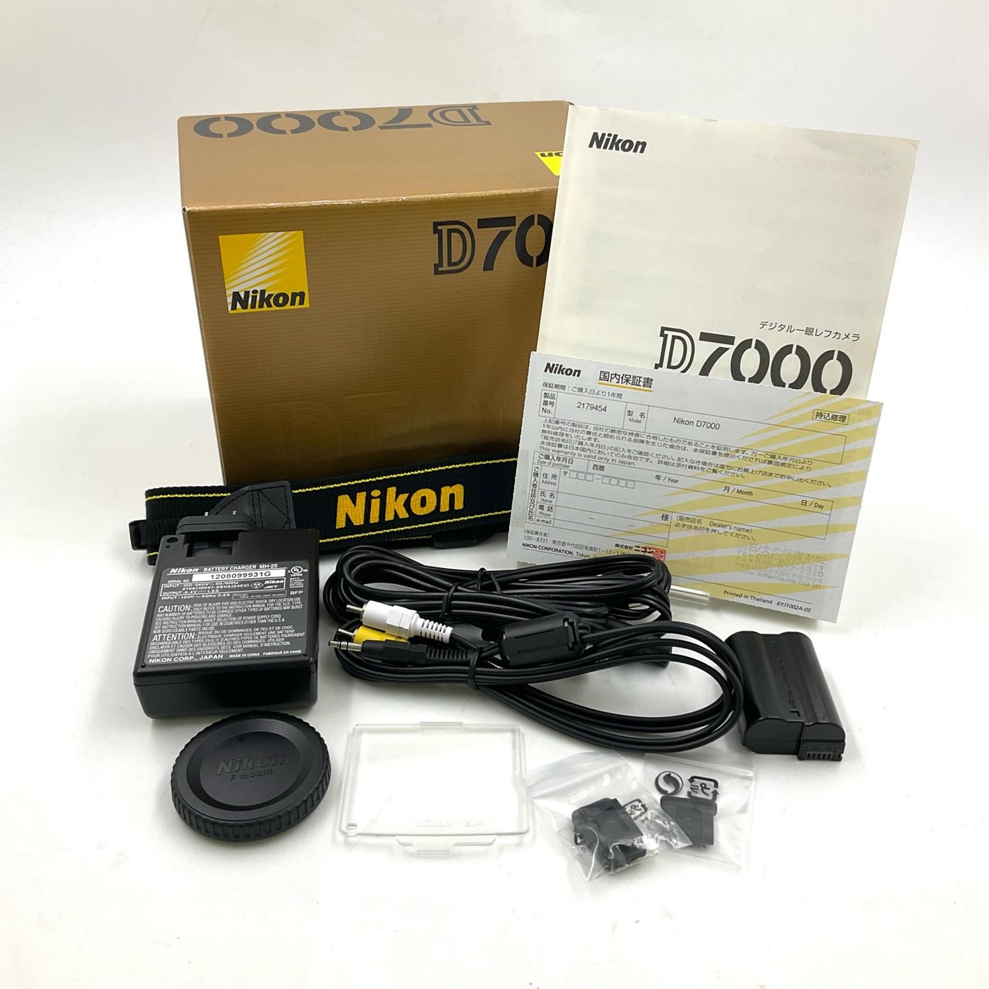 【全額返金保証】【最速発送】Nikon デジタル一眼 D7000 ボディ ブラック 美品 動作確認済