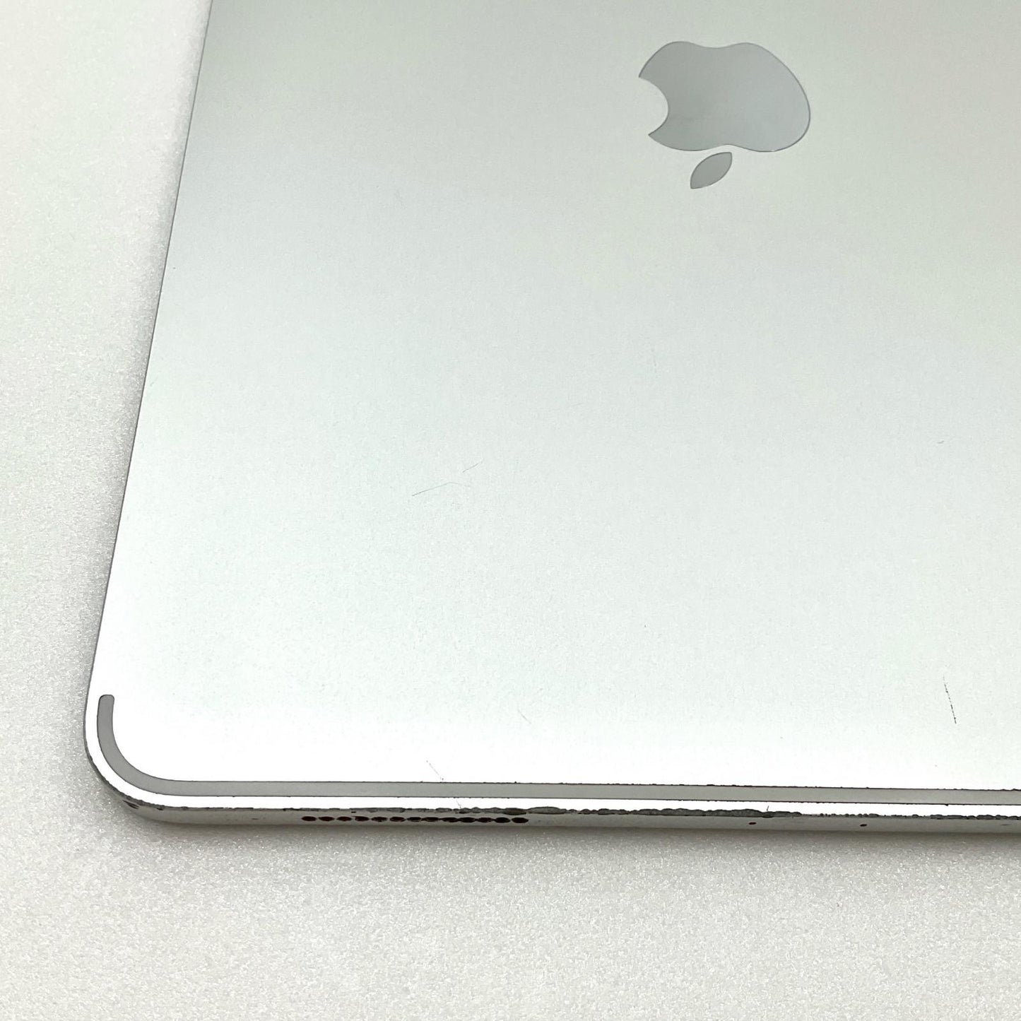 【全額返金保証】【最速発送】Apple iPad Pro 11インチ 第2世代 128GB シルバー Wi-Fi 動作確認済
