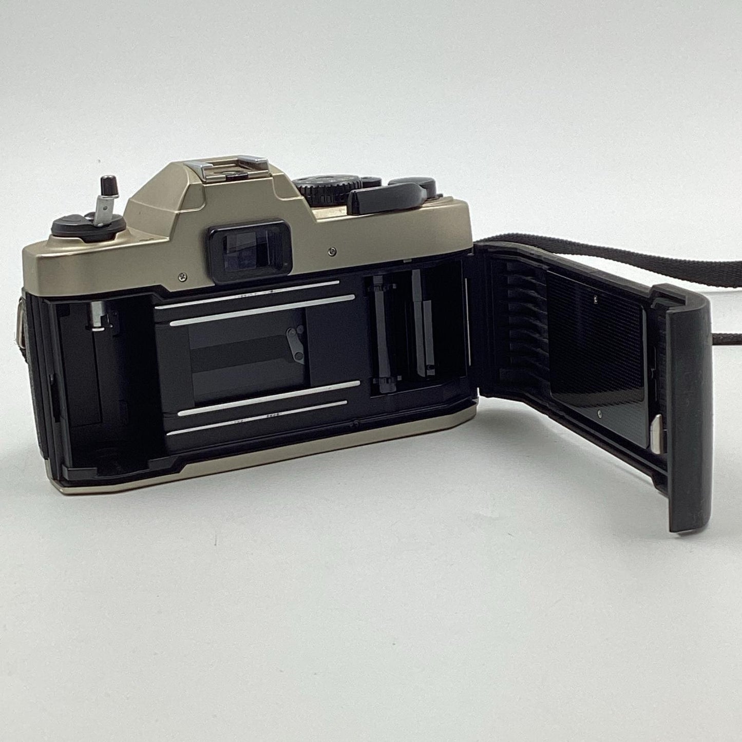 【最速発送】Nikon FM10 ボディ【難有】