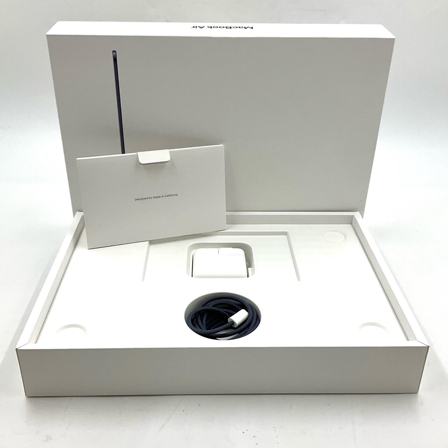 【全額返金保証】【最速発送】Apple MacBook Air 13.6インチ 2022 Apple M2 16GB SSD 256GB ミッドナイト 100% 美品 動作確認済