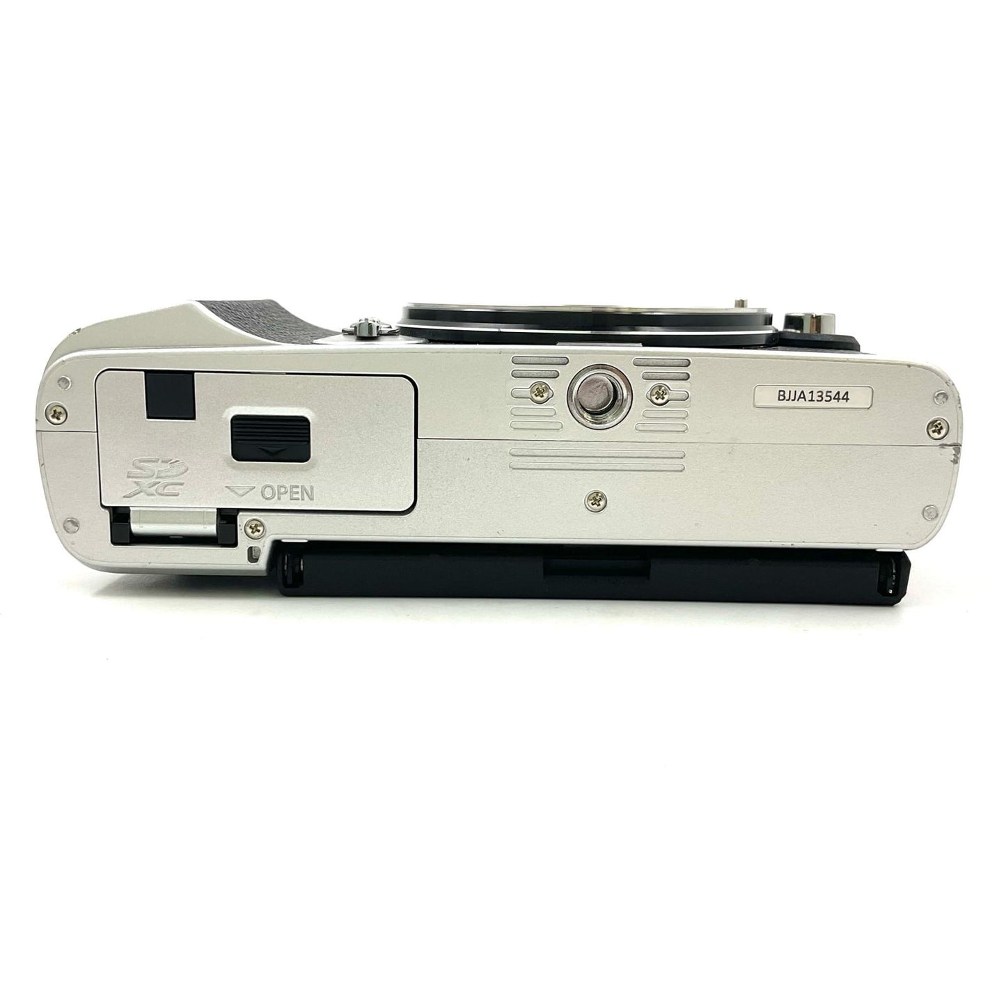 【全額返金保証】【最速発送】OLYMPUS デジタル一眼 PEN E-P7 ボディ シルバー 動作確認済