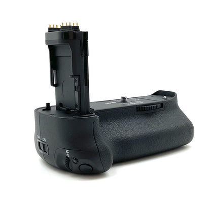 【全額返金保証】【最速発送】Canon バッテリーグリップ BG-E11 動作確認済
