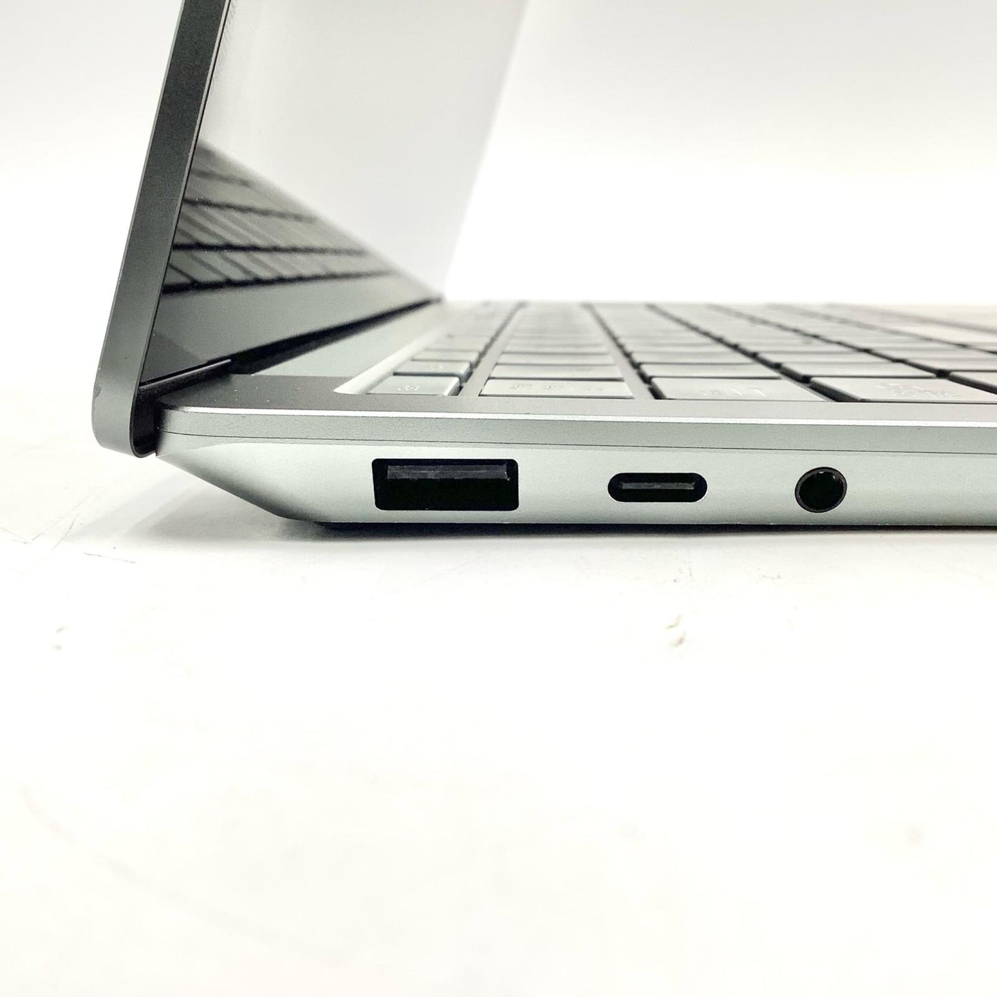 【最速発送】Microsoft Surface Laptop 5 1951 12th Gen Intel(R) Core(TM) i5-1235U 2.50GHz 16GB M.2 SSD 256GB 88.4%【難有】