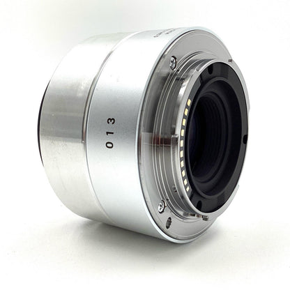 【全額返金保証】【最速発送】SIGMA 30mm F2.8 DN シルバー [ソニー用] 動作確認済