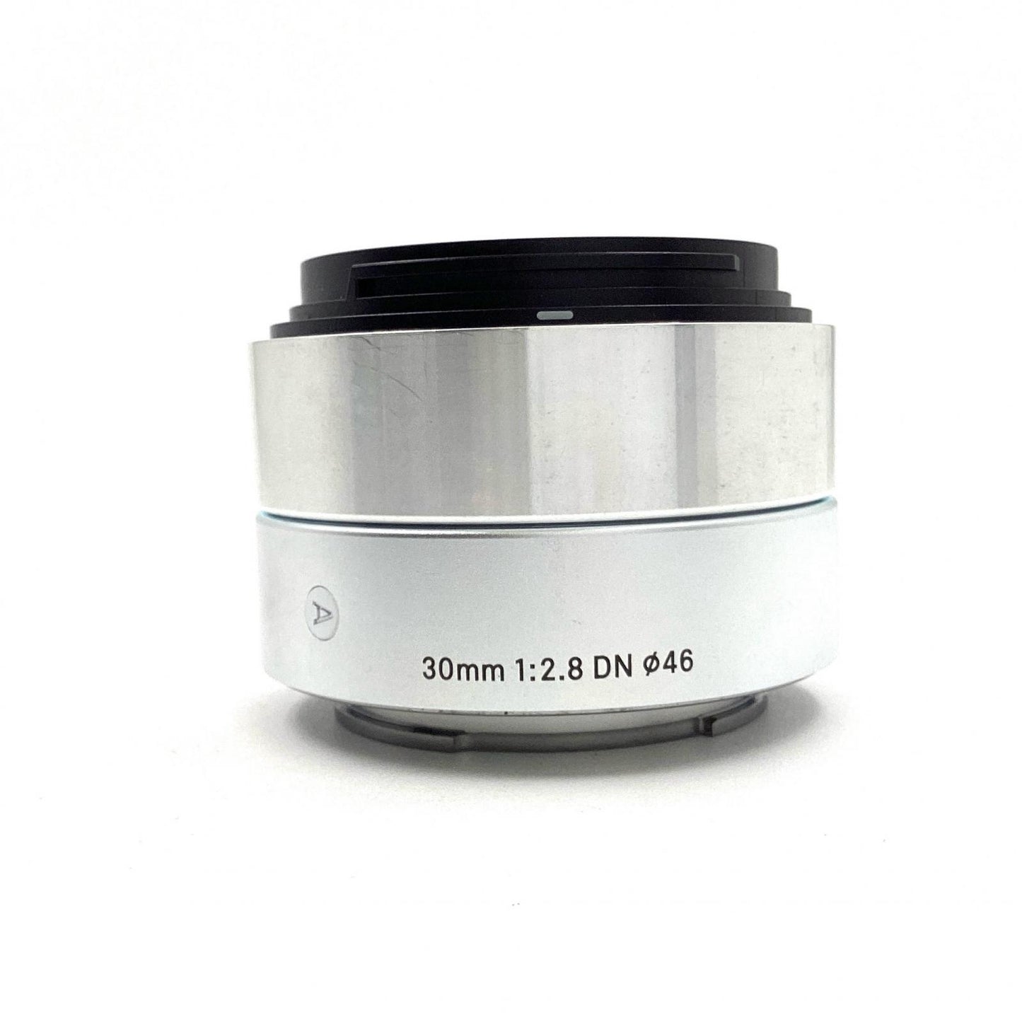 【全額返金保証】【最速発送】SIGMA 30mm F2.8 DN シルバー [ソニー用] 動作確認済