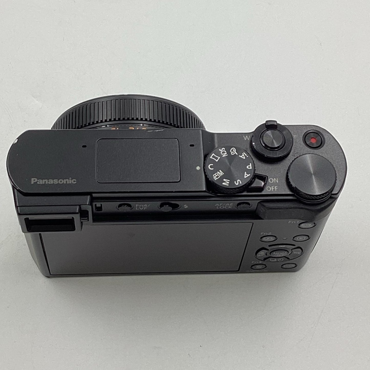 【全額返金保証】【最速発送】Panasonic コンパクトデジタルカメラ LUMIX DC-TX2 動作確認済