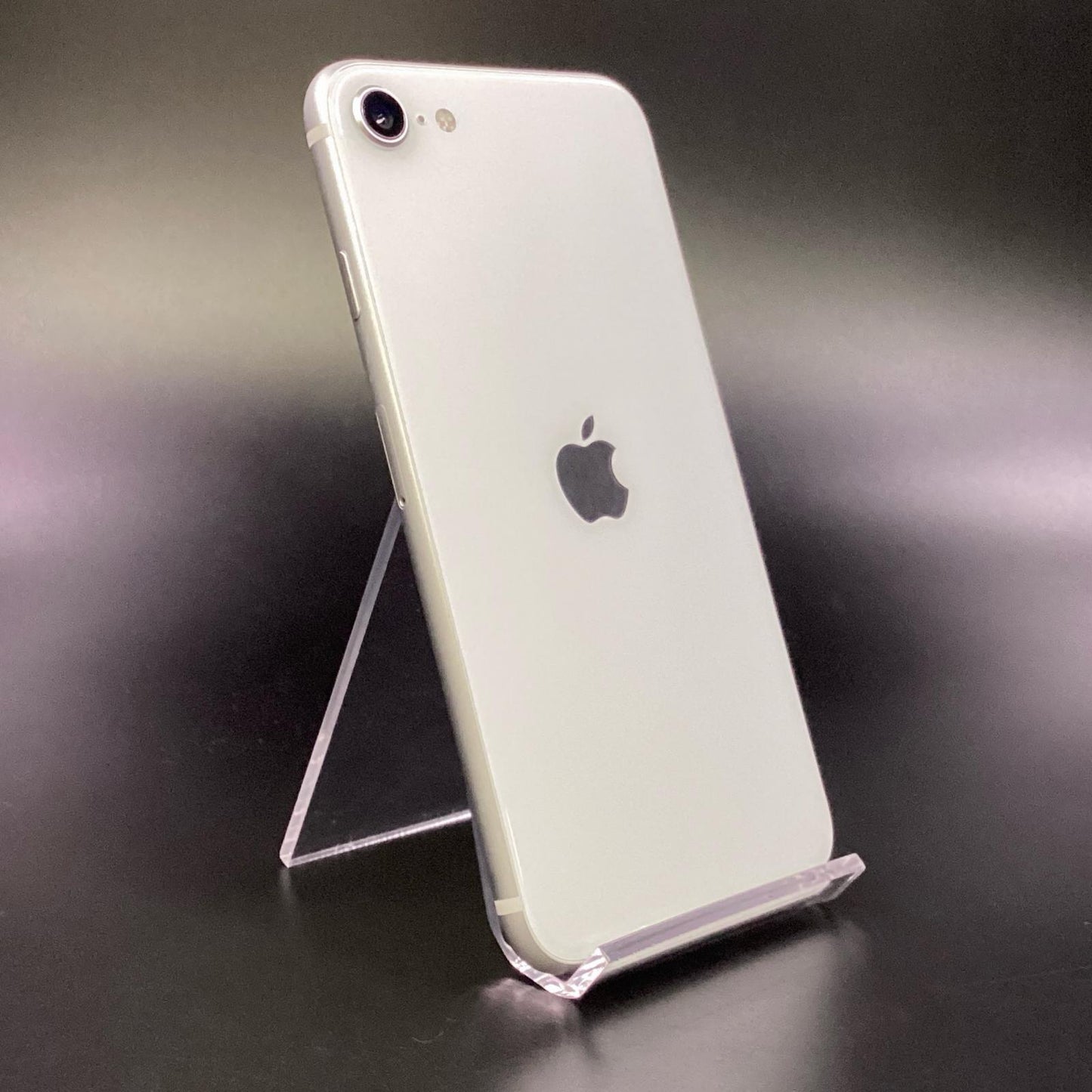 【全額返金保証】【最速発送】Apple iPhone iPhone SE（第2世代） 64GB ホワイト au 白ロム 動作確認済 87%