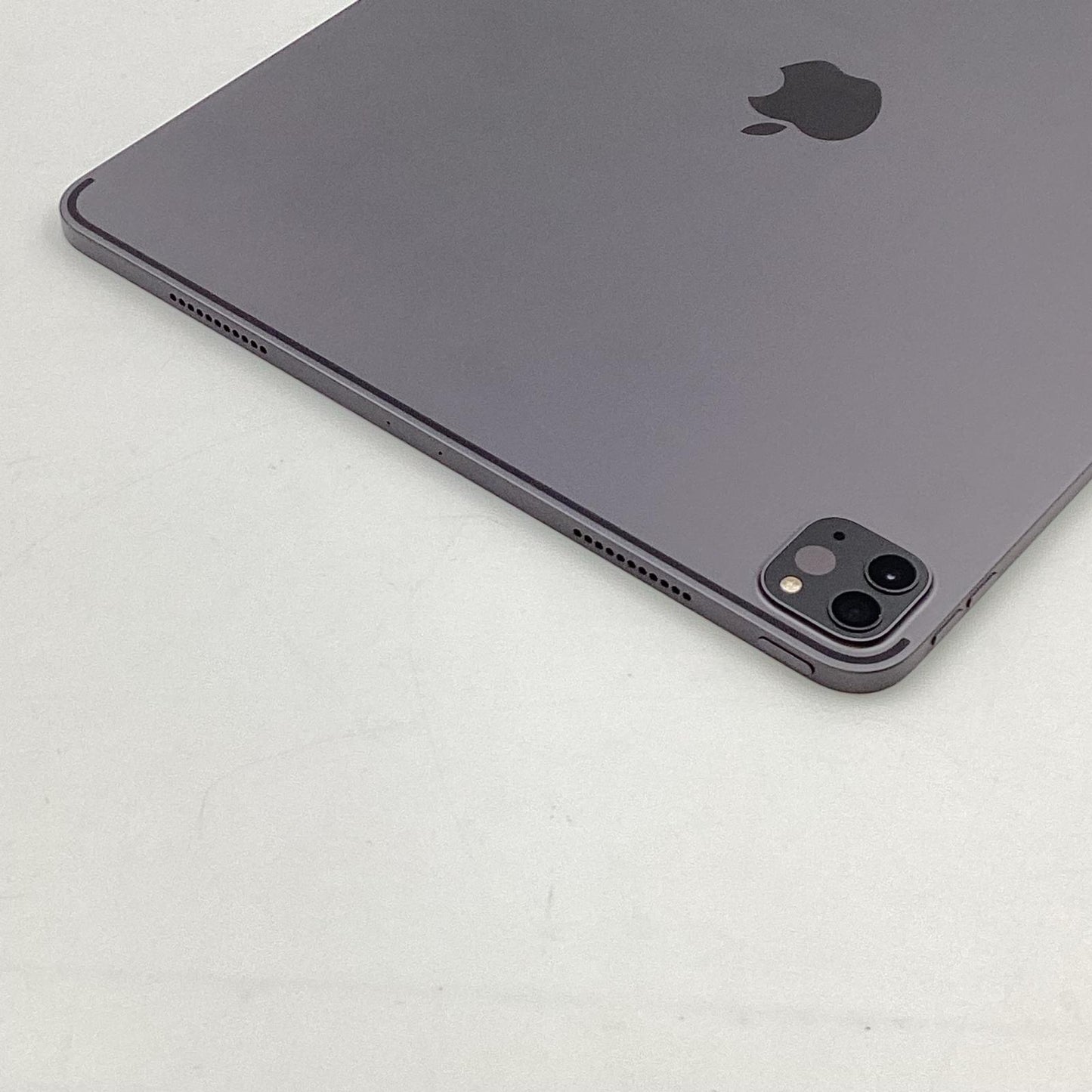【全額返金保証】【最速発送】Apple iPad iPad Pro 12.9インチ 第5世代 512GB スペースグレイ Wi-Fi 美品 動作確認済