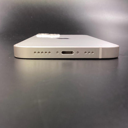 【全額返金保証】【最速発送】Apple iPhone iPhone 13 128GB スターライト au 動作確認済 88%