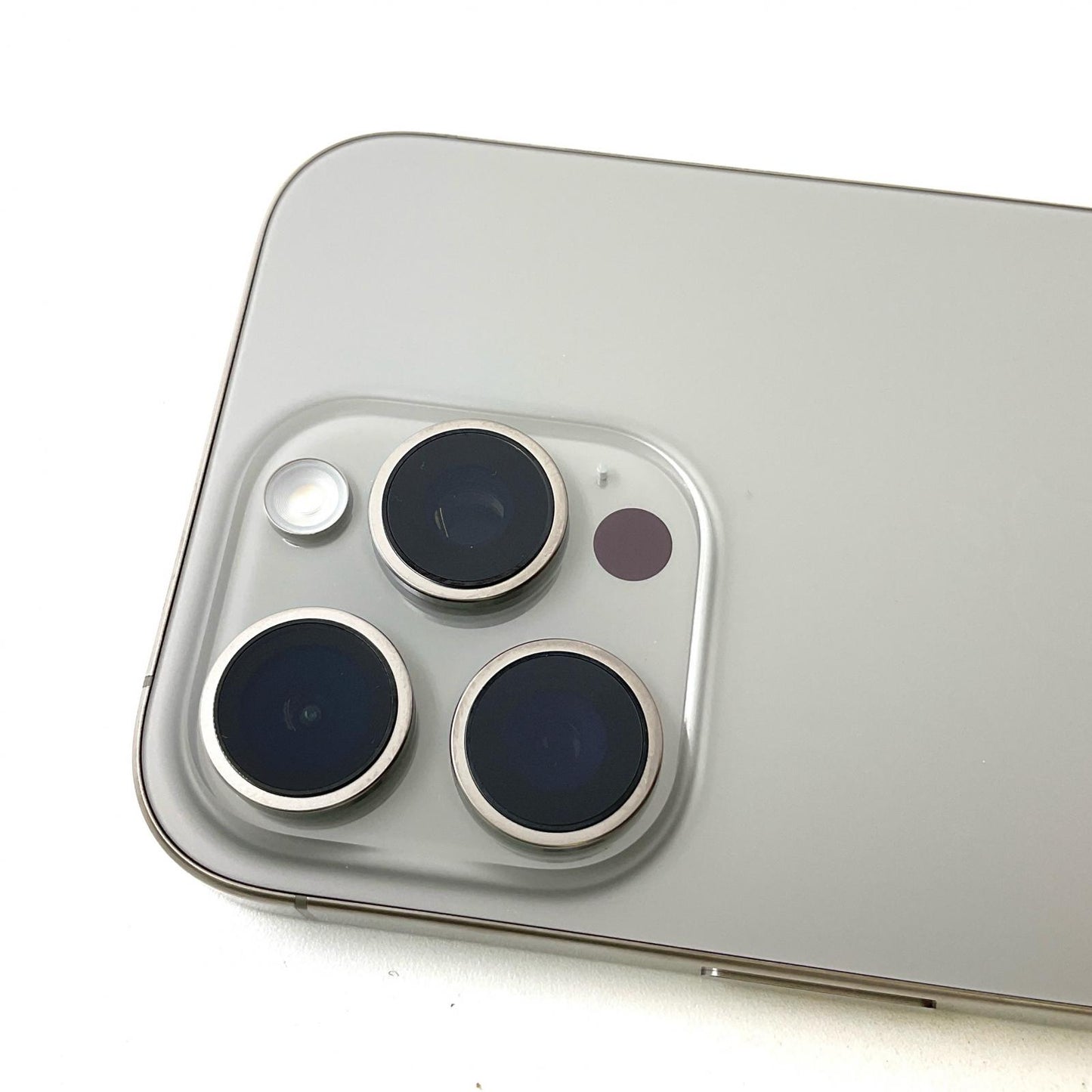 【全額返金保証】【最速発送】Apple iPhone iPhone 16 Pro 256GB ナチュラルチタニウム docomo SIMフリー 超美品 動作確認済 100%