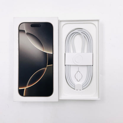 【全額返金保証】【最速発送】Apple iPhone iPhone 16 Pro 256GB ナチュラルチタニウム docomo SIMフリー 超美品 動作確認済 100%