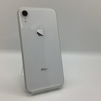 【全額返金保証】【最速発送】Apple iPhone iPhone XR 128GB ホワイト docomo 白ロム 動作確認済 77%