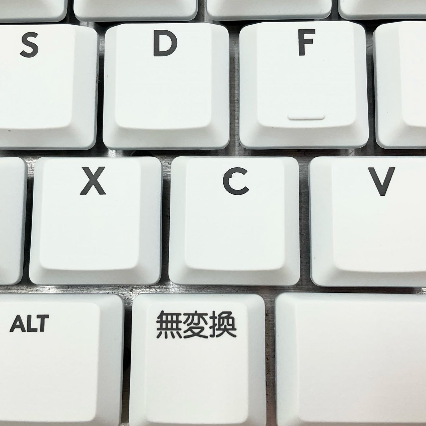 【全額返金保証】【最速発送】Logicool G913 TKL テンキーレス LIGHTSPEED ワイヤレス RGB メカニカル ゲーミングキーボード G913-TKL-TCWH 動作確認済