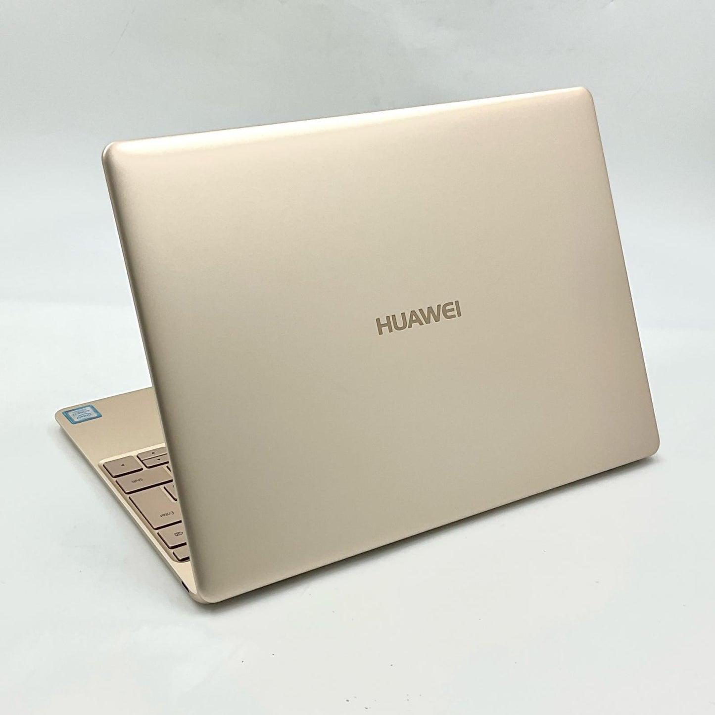 【最速発送】HUAWEI MateBook X WT-W19 Intel Core i7-7500U 8GB SSD 512GB 71.2%【難有】