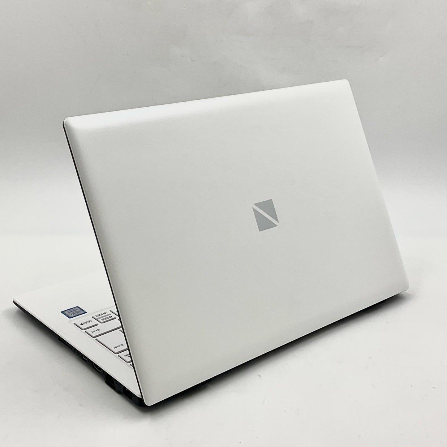 【全額返金保証】【最速発送】NEC LAVIE Home Mobile PC-HM750PAW-E3 Intel Core i7-8565U 8GB M.2 SSD 512GB 86.3% 動作確認済