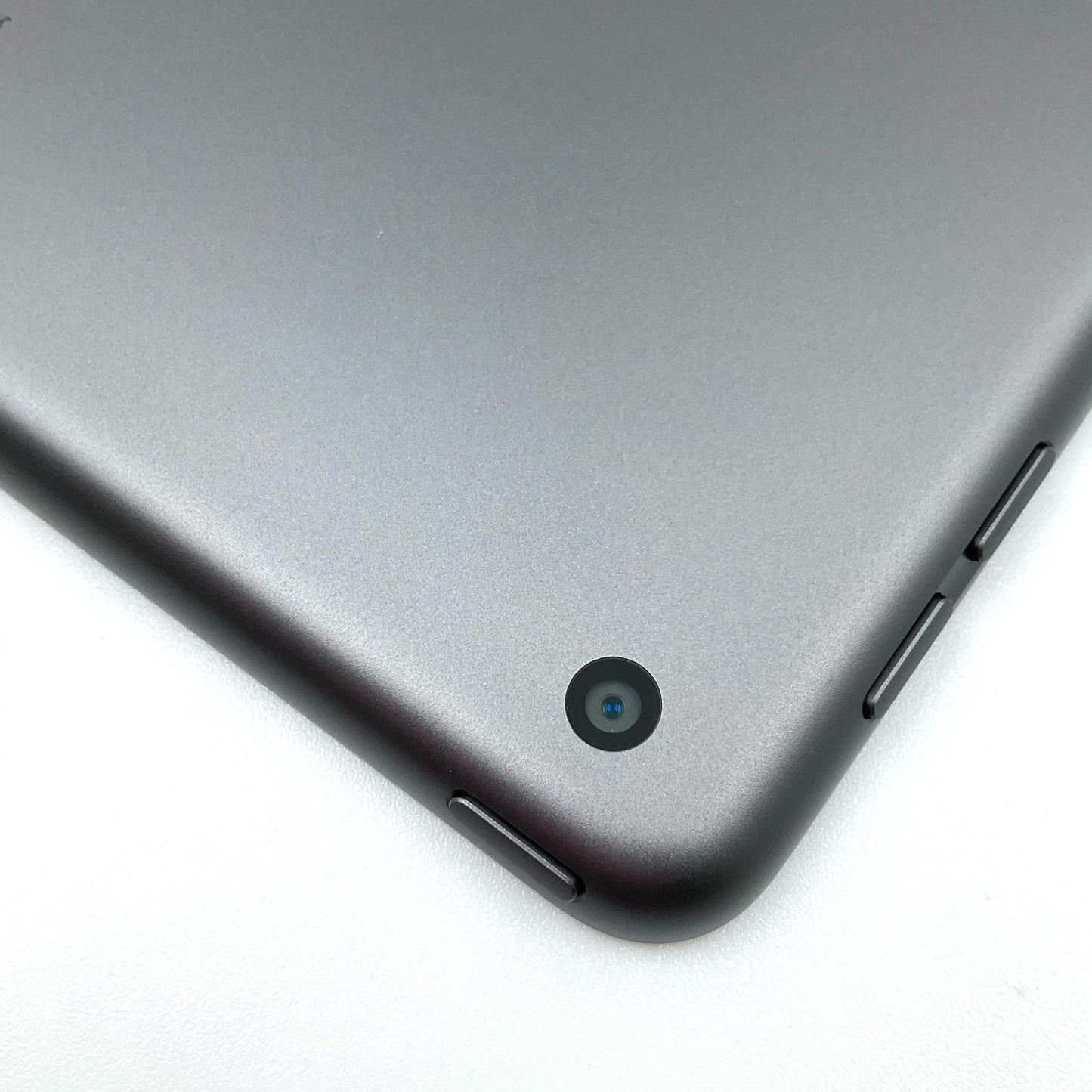 【全額返金保証】【最速発送】Apple iPad iPad 10.2インチ 第8世代 128GB スペースグレイ Wi-Fi 超美品 動作確認済
