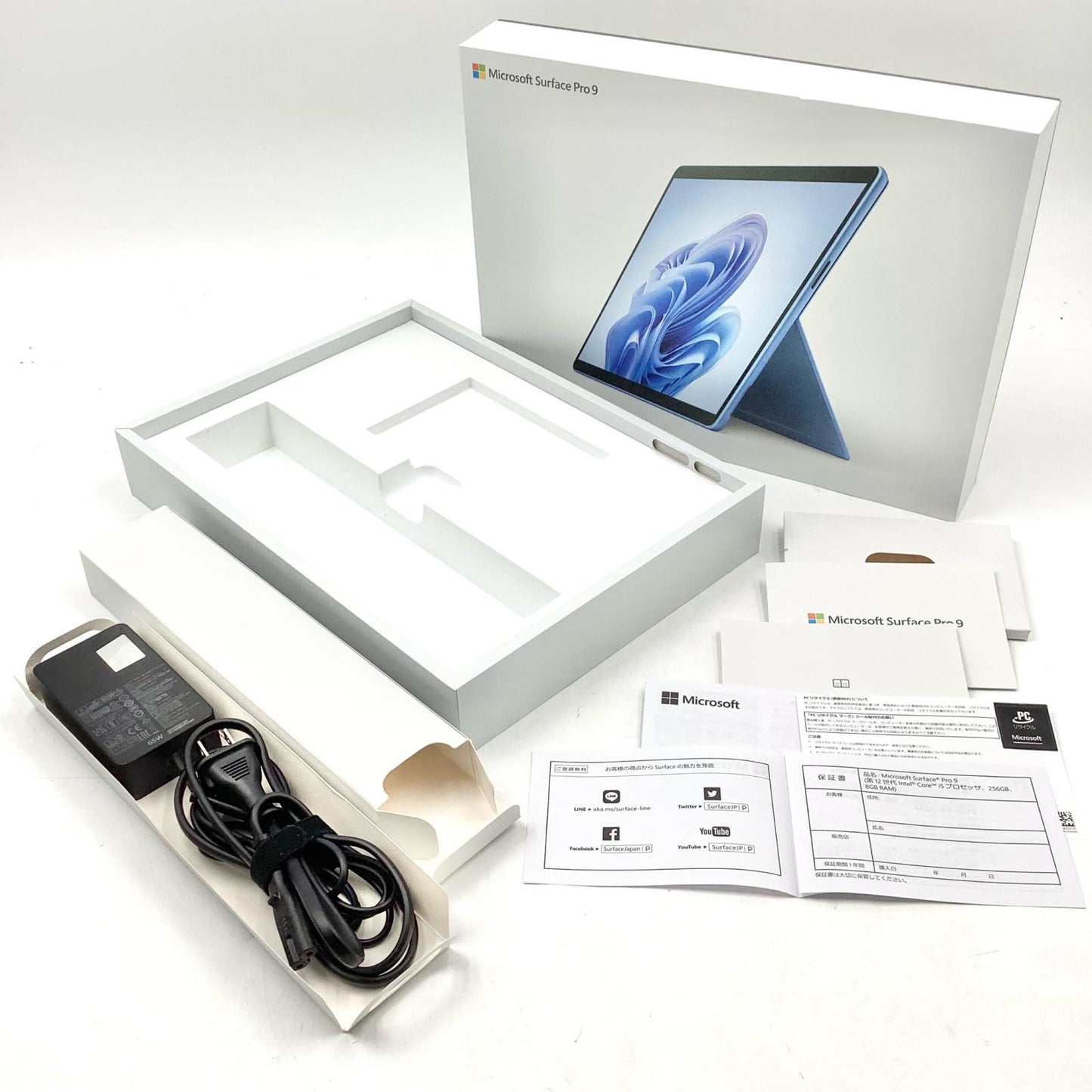 【全額返金保証】【最速発送】Microsoft Surface Pro 9 2038 12th Gen Intel(R) Core(TM) i5-1235U 2.50GHz 8GB M.2 SSD 256GB 90.9% 超美品 動作確認済