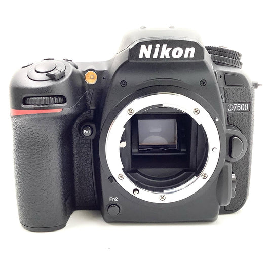 【全額返金保証】【最速発送】Nikon デジタル一眼 D7500 ボディ ブラック 美品 動作確認済