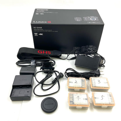 【全額返金保証】【最速発送】Panasonic デジタル一眼 LUMIX DC-GH5 ボディ ブラック 美品 動作確認済