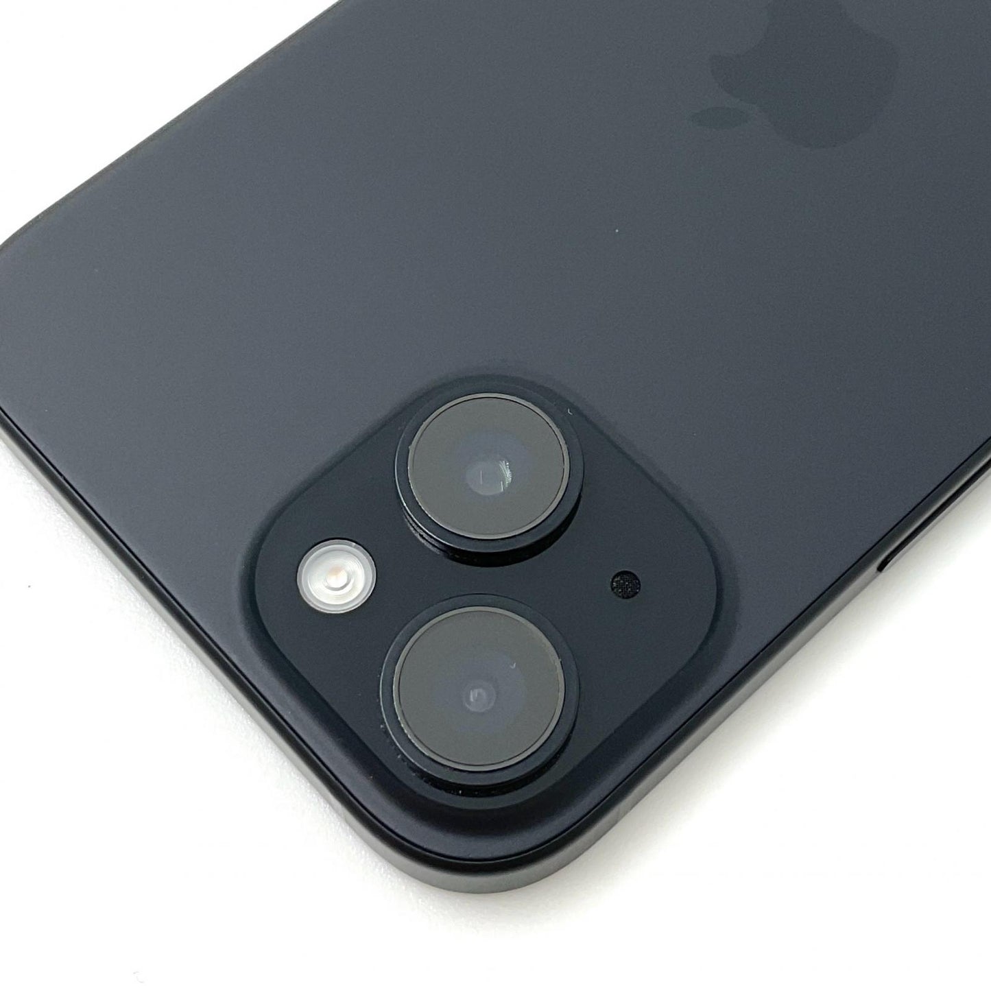 【全額返金保証】【最速発送】Apple iPhone iPhone 15 128GB ブラック docomo 白ロム 美品 動作確認済 84%