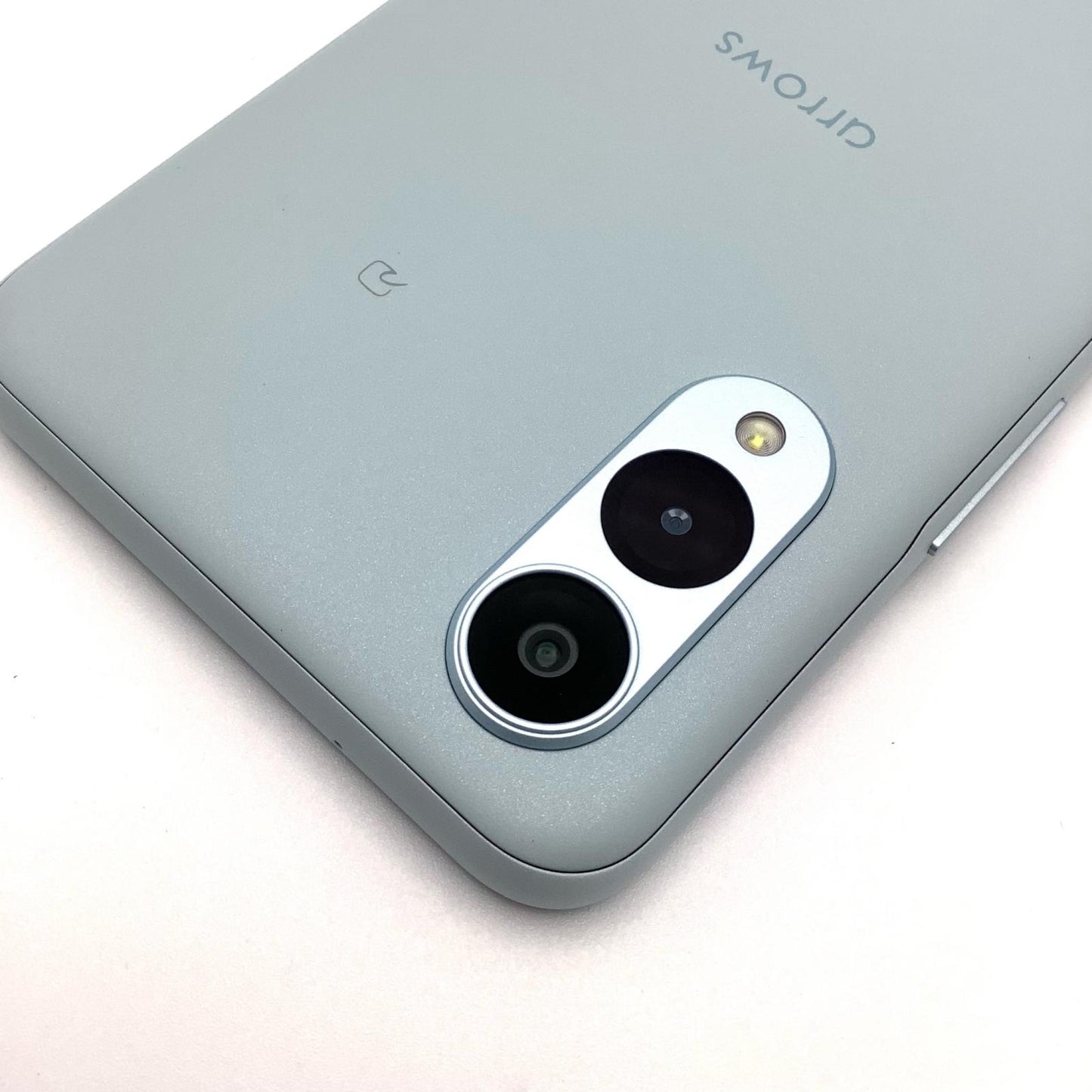 【全額返金保証】【最速発送】富士通 arrows We2 64GB ライトブルー docomo F-52E 白ロム 超美品 動作確認済