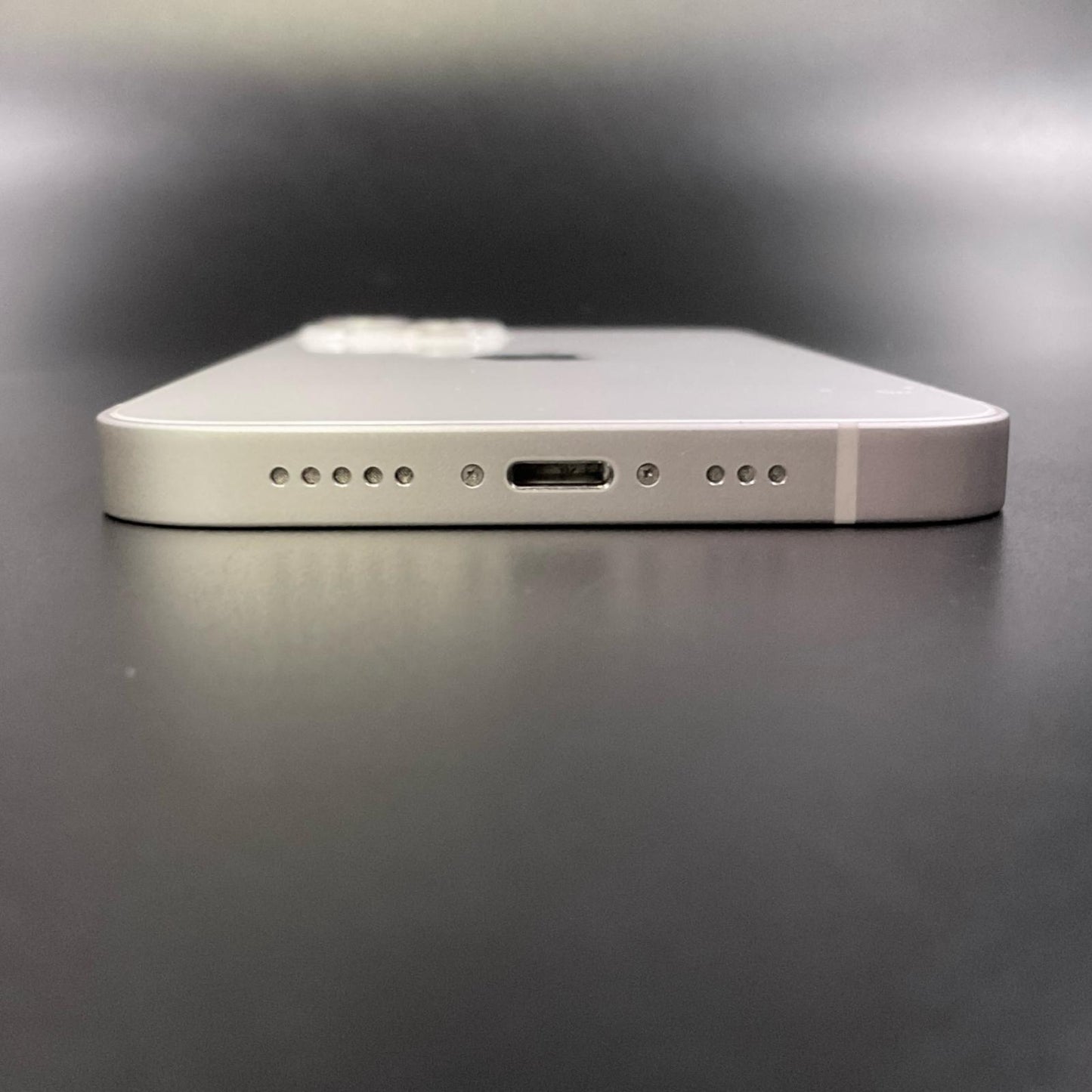 【全額返金保証】【最速発送】Apple iPhone iPhone 13 128GB スターライト Softbank 動作確認済 79%