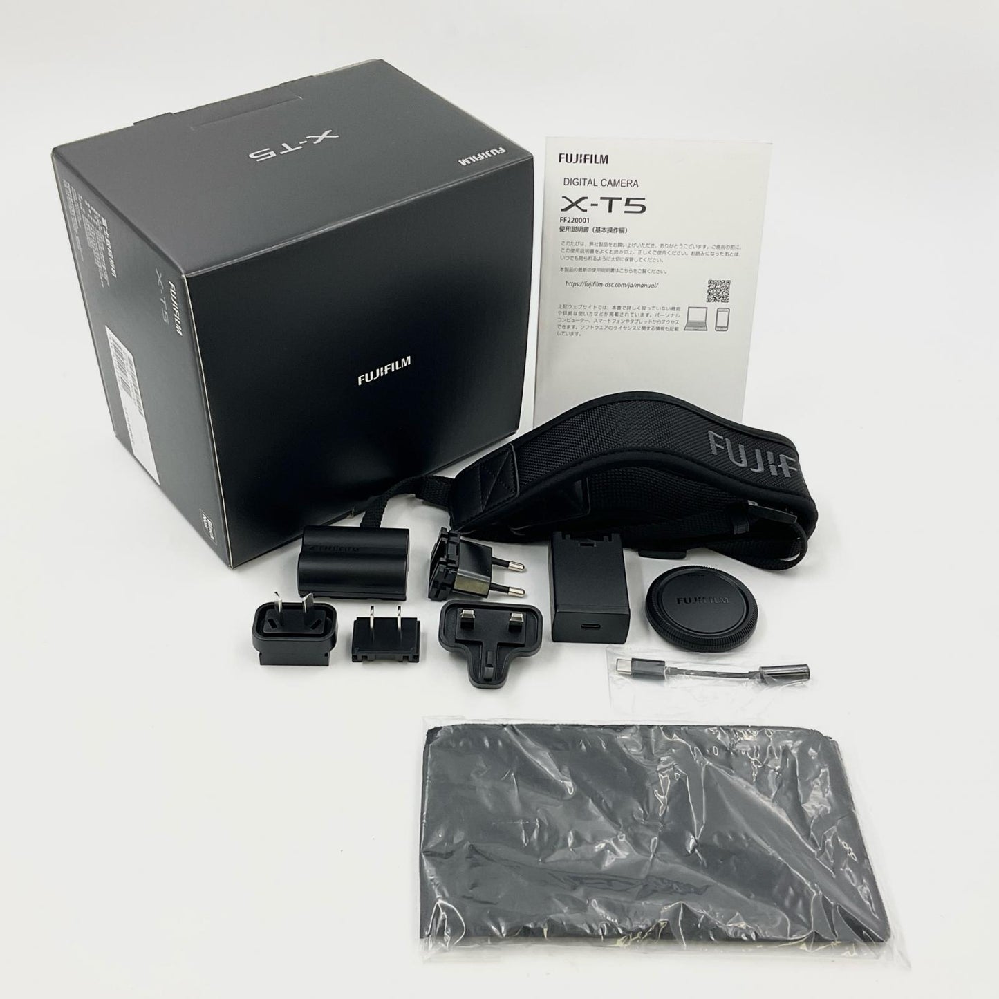 【全額返金保証】【最速発送】FUJIFILM デジタル一眼 X-T5 ボディ ブラック 美品 動作確認済