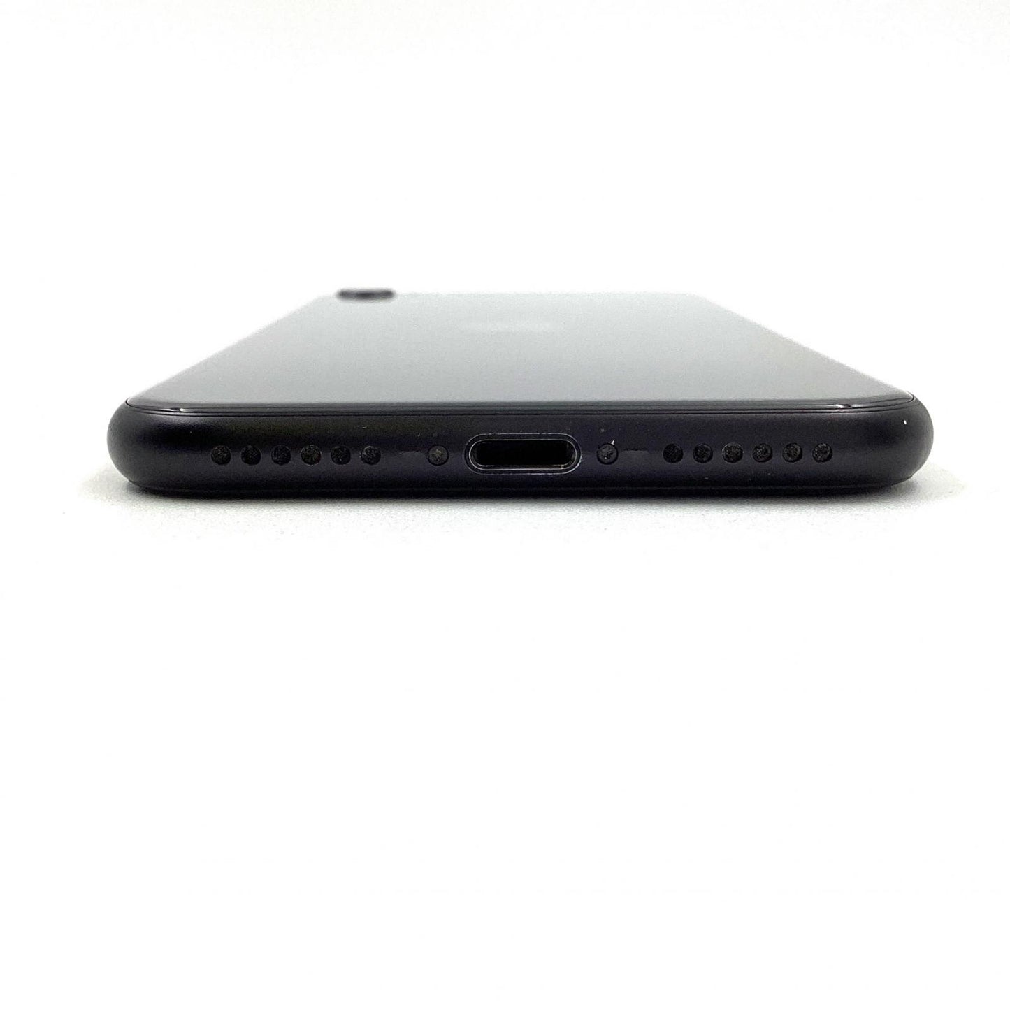 【全額返金保証】【最速発送】Apple iPhone iPhone SE（第2世代） 256GB ブラック mineo 白ロム 動作確認済 79%