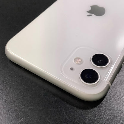 【全額返金保証】【最速発送】Apple iPhone iPhone 11 128GB ホワイト mineo 白ロム 動作確認済 75%