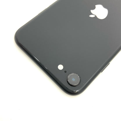 【全額返金保証】【最速発送】Apple iPhone iPhone SE（第2世代） 64GB ブラック au 白ロム 動作確認済 84%