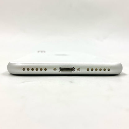 【全額返金保証】【最速発送】Apple iPhone iPhone SE（第2世代） 64GB ホワイト au 白ロム 動作確認済 77%