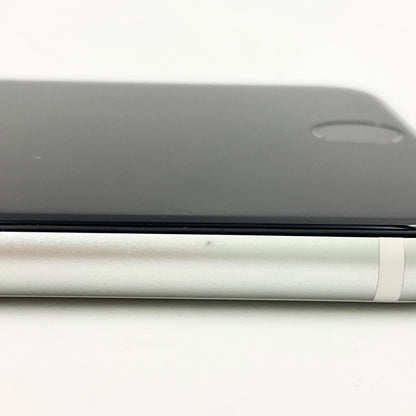 【全額返金保証】【最速発送】Apple iPhone iPhone SE（第2世代） 64GB ホワイト au 白ロム 動作確認済 77%
