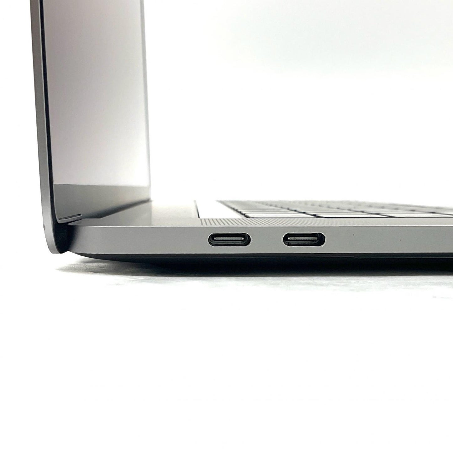 【全額返金保証】【最速発送】Apple MacBook Pro 15.4インチ 2018 2.9 GHz 6コア Intel Core i9 32GB SSD 1TB スペースグレイ 74.5% 動作確認済