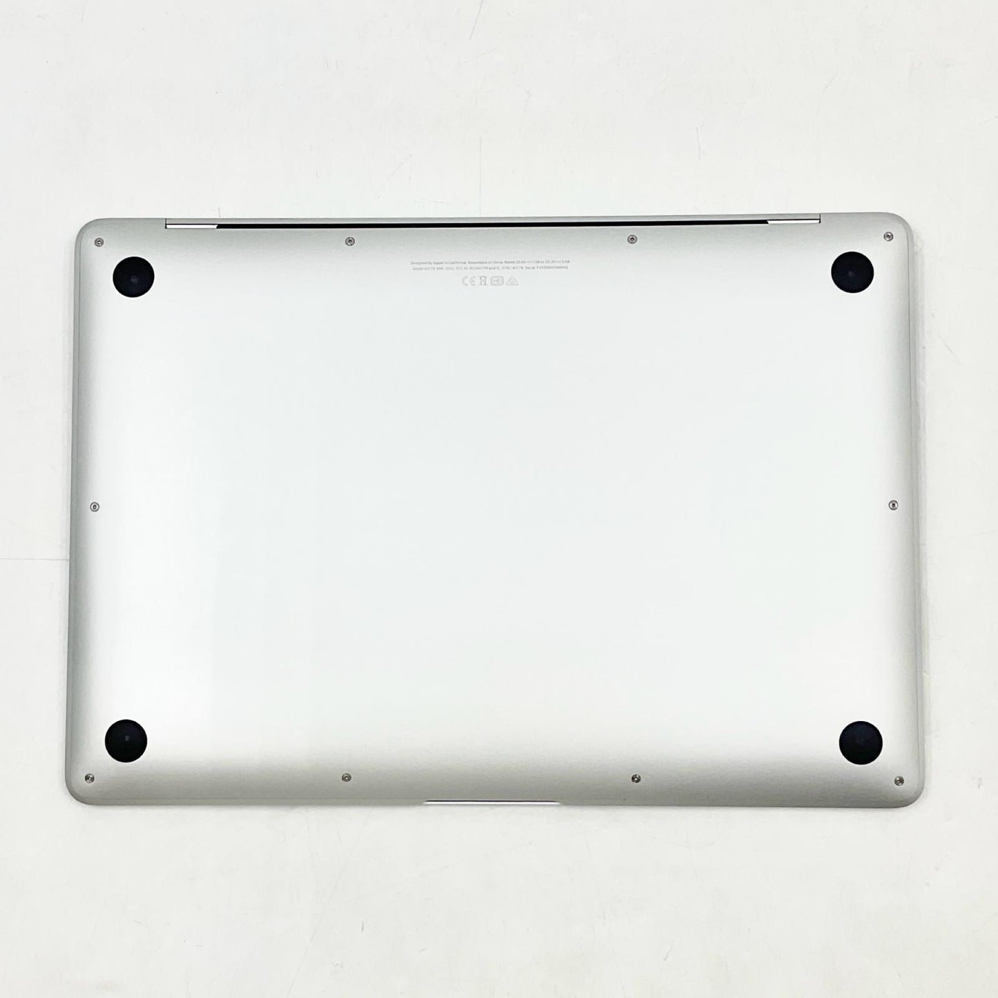 【全額返金保証】【最速発送】Apple MacBook Air 13.3インチ 2020 1.1 GHz デュアルコア Intel Core i3 8GB SSD 256GB シルバー 89.7% 動作確認済