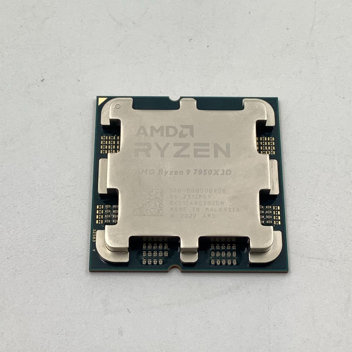 【全額返金保証】【最速発送】AMD CPU Ryzen 9 7950x3D 動作確認済