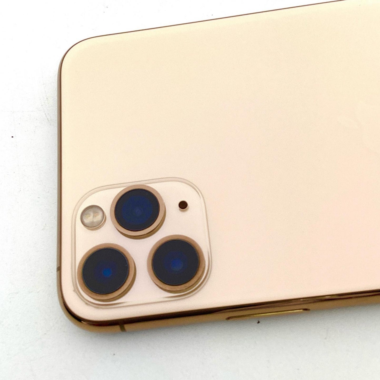 【全額返金保証】【最速発送】Apple iPhone iPhone 11 Pro Max 512GB ゴールド docomo SIMフリー 白ロム 動作確認済 100%