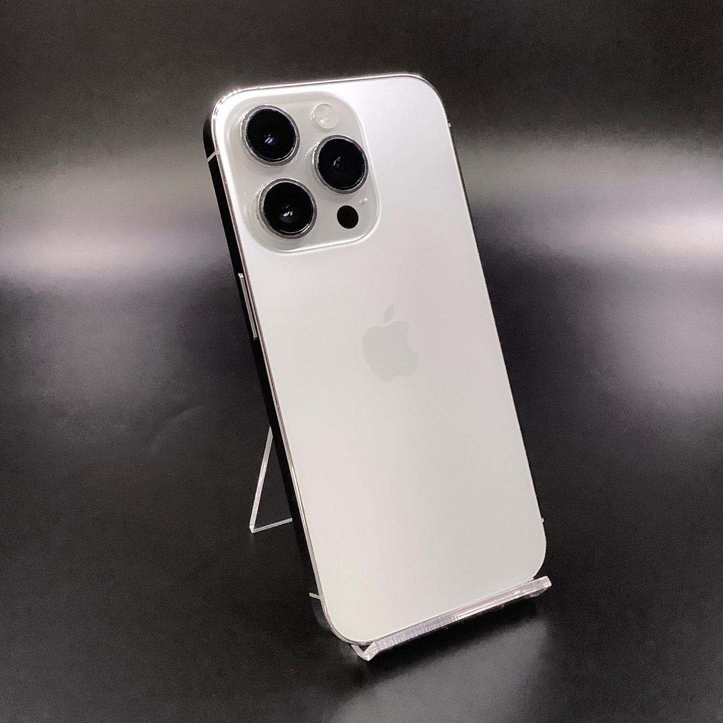 【全額返金保証】【最速発送】Apple iPhone iPhone Pro 14 Pro 128GB シルバー docomo 白ロム 動作確認済 89%