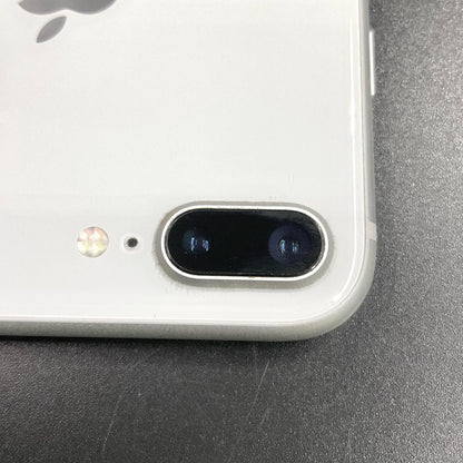 【全額返金保証】【最速発送】Apple iPhone iPhone Plus 8 Plus 256GB シルバー docomo 白ロム 動作確認済 76%