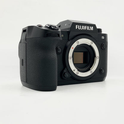 【全額返金保証】【最速発送】FUJIFILM デジタル一眼 X-H2S ボディ ブラック 美品 動作確認済