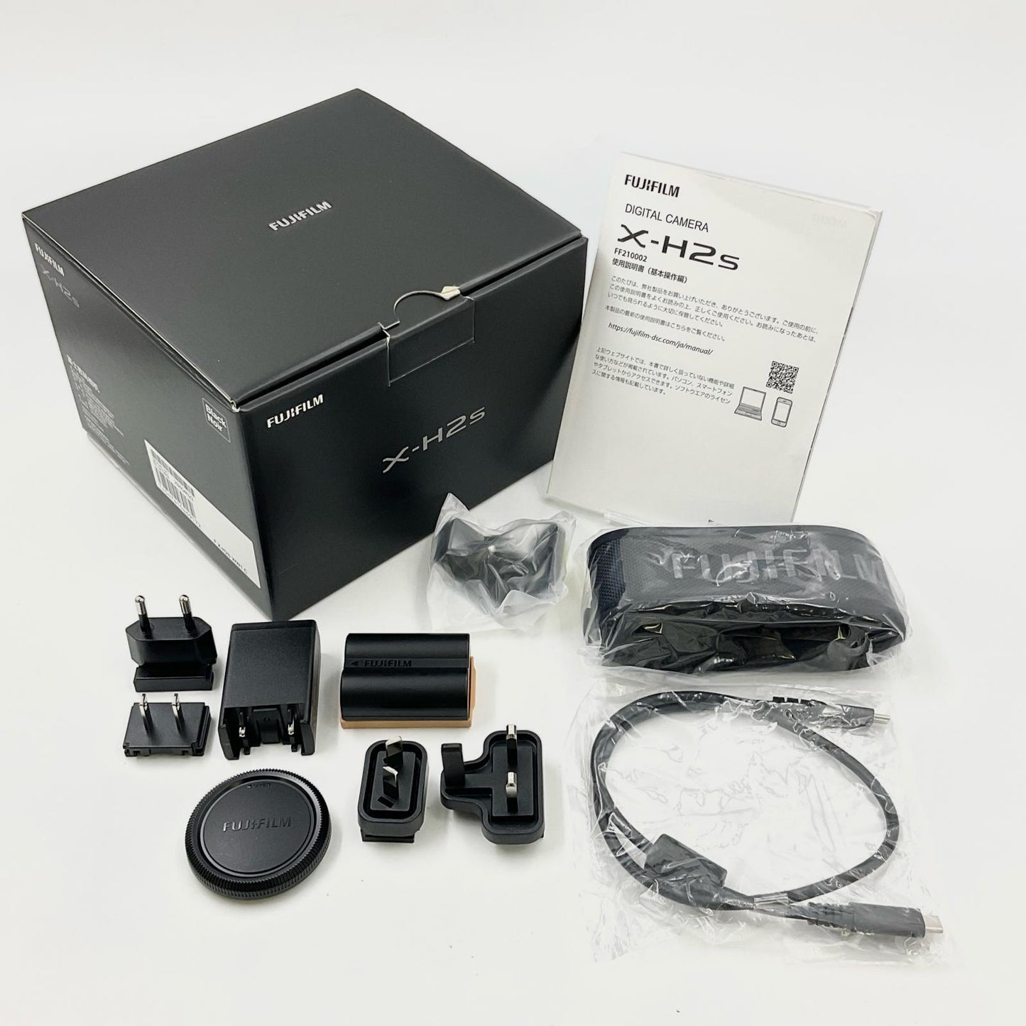 【全額返金保証】【最速発送】FUJIFILM デジタル一眼 X-H2S ボディ ブラック 美品 動作確認済