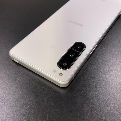 【全額返金保証】【最速発送】Sony Xperia 5 IV 128GB Ecru White docomo SO-54C 美品 動作確認済