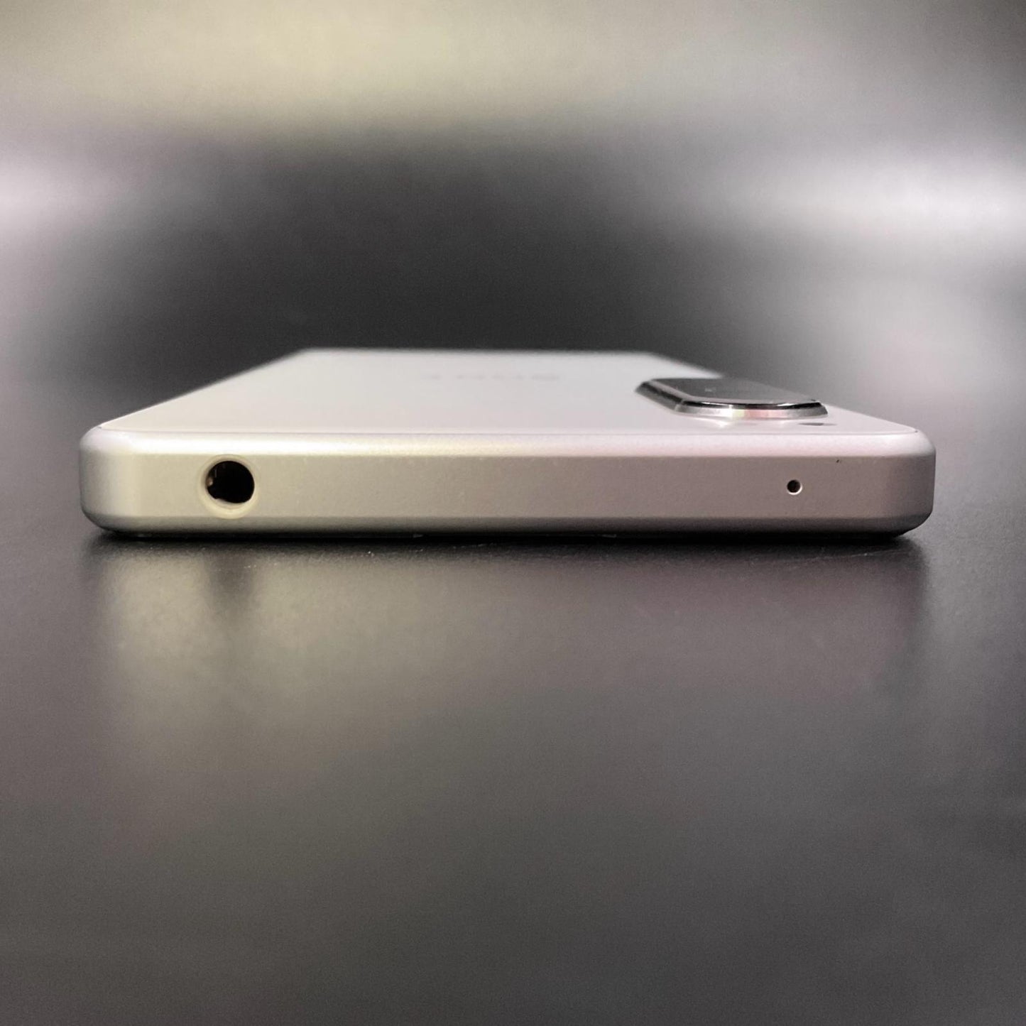 【全額返金保証】【最速発送】Sony Xperia 5 IV 128GB Ecru White docomo SO-54C 美品 動作確認済