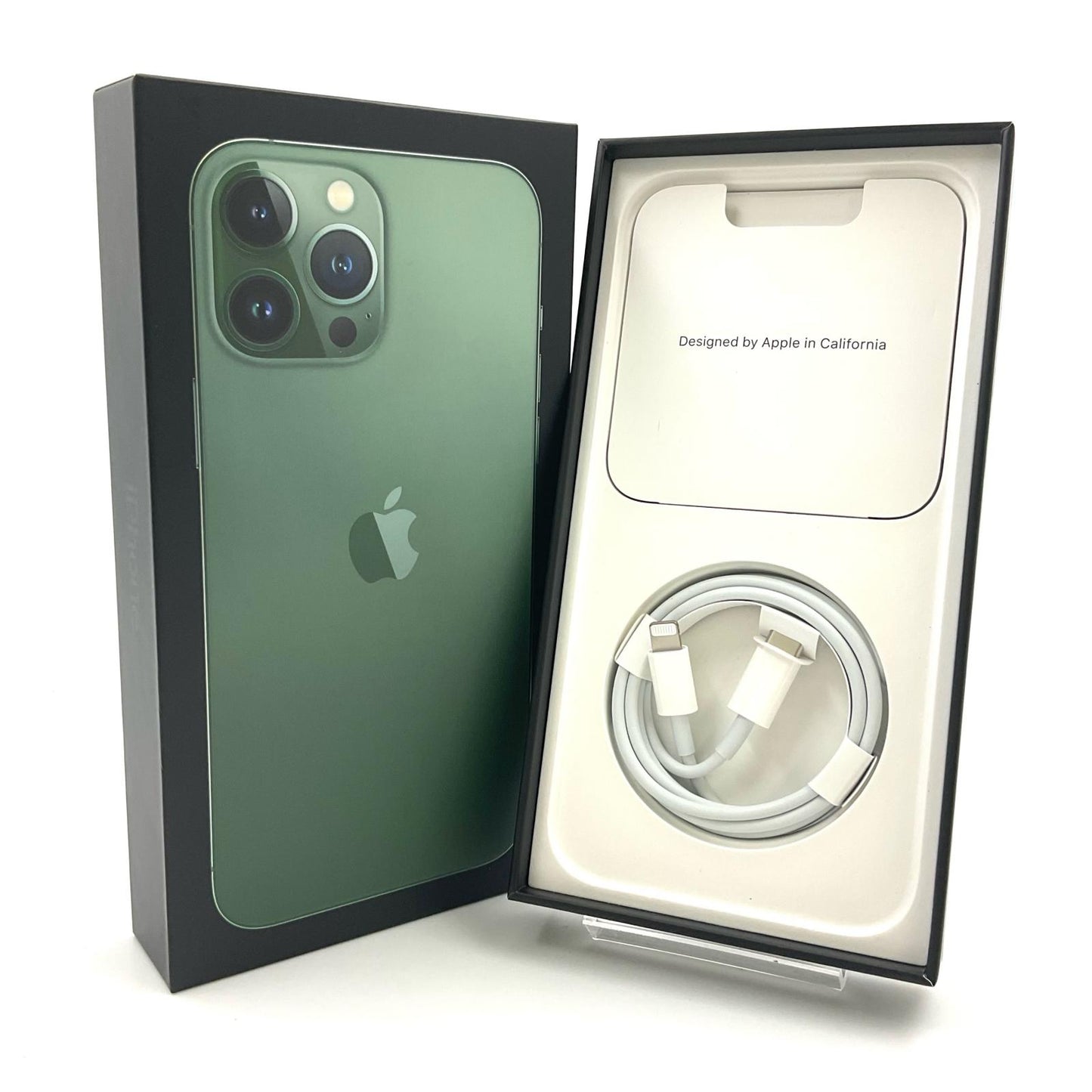 【全額返金保証】【最速発送】Apple iPhone iPhone 13 Pro Max 256GB アルパイングリーン docomo 白ロム 動作確認済 81%